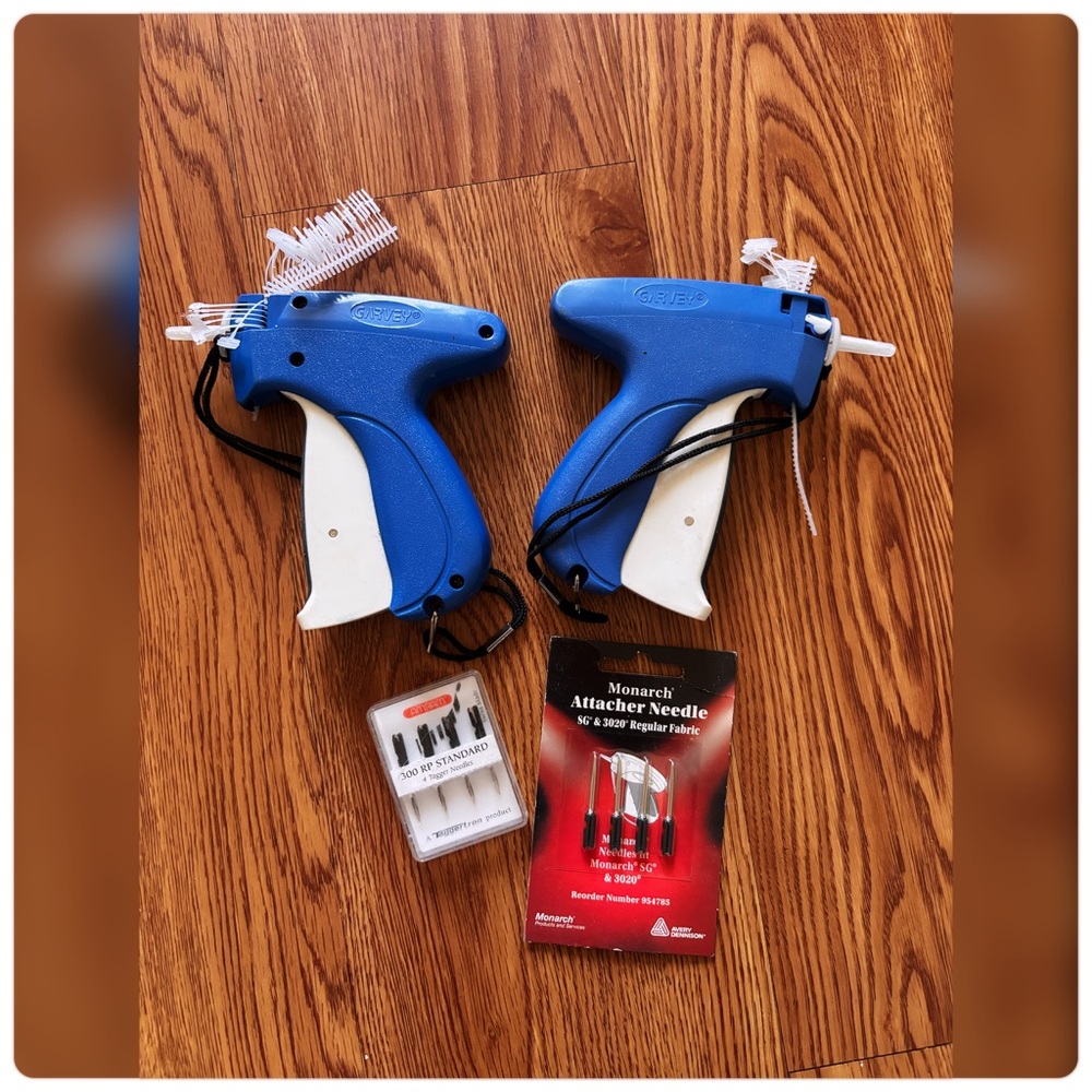 Blue Tagging Gun Set